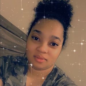 Meet your Posher, Kiara